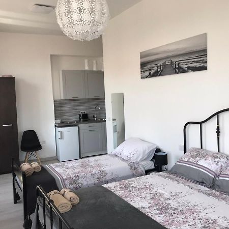 Studio Apartmani Paola ริเยกา ภายนอก รูปภาพ