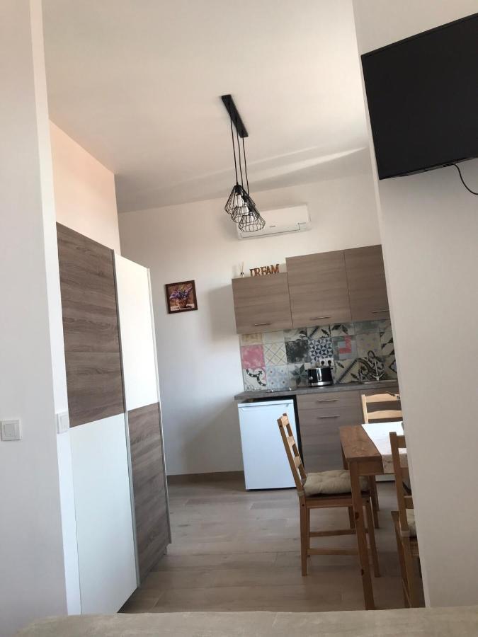 Studio Apartmani Paola ริเยกา ภายนอก รูปภาพ
